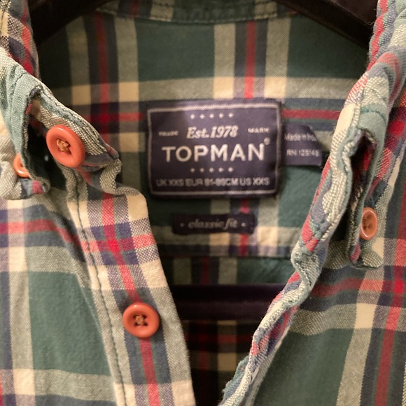 TOPMAN XXS green plaid button up - Picture 3 of 3